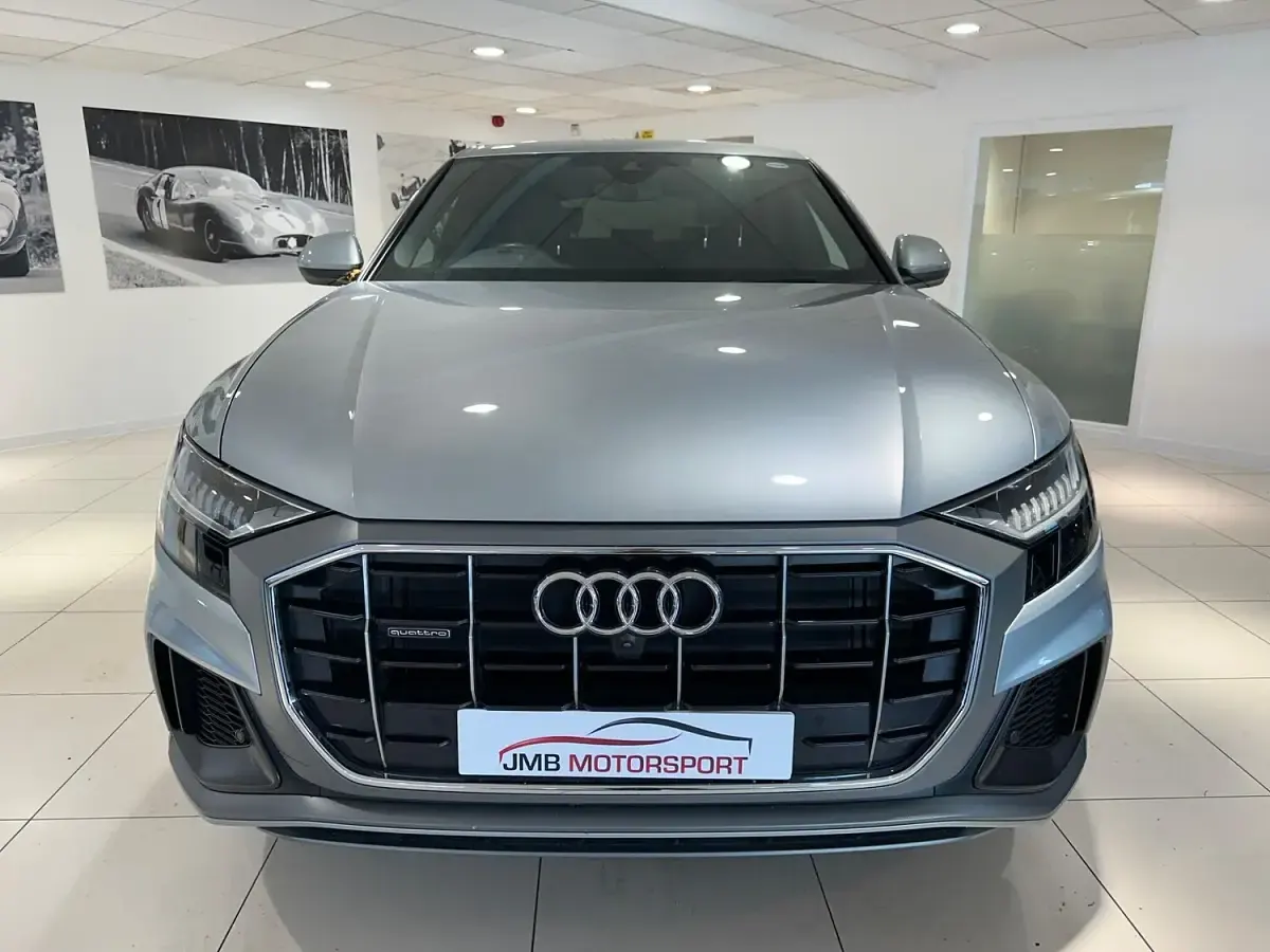 Used Audi Q8 S-Line 286 HP (210 kW) 2023 Silver SUV