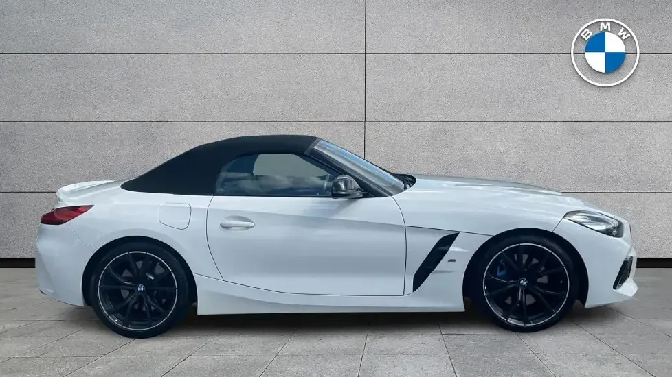 Used BMW Z4 M Sport 335 HP (246 kW) 2024 White Cabriolet