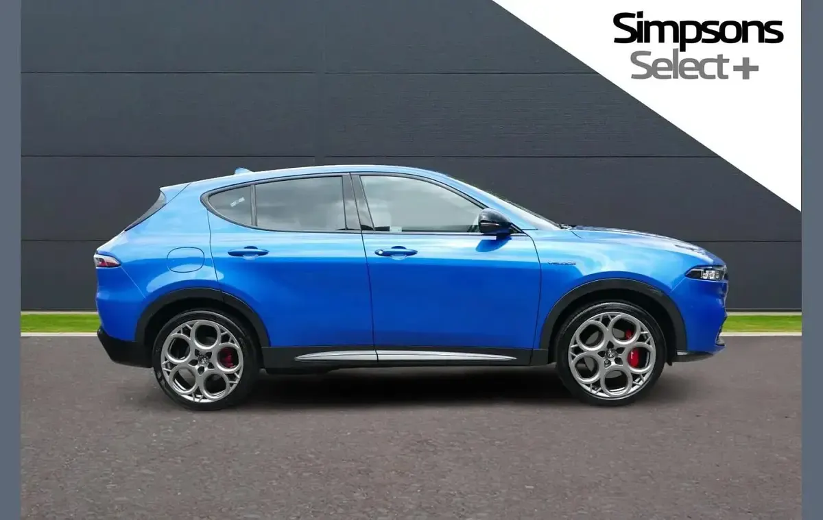 Used Alfa Romeo Tonale Veloce 276 HP (202 kW) 2023 Blue SUV
