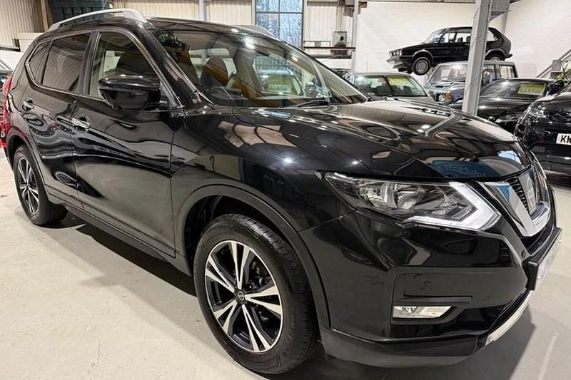 Used Nissan X-Trail N-Connecta 130 HP (95 kW) 2017 Black SUV