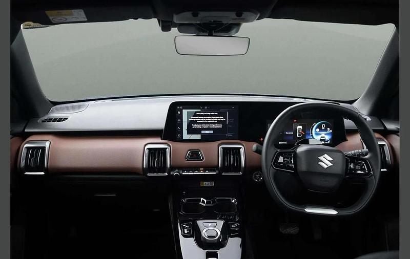 Used Suzuki Vitara 127 kW (174 HP) 2025 Splendid silver SUV