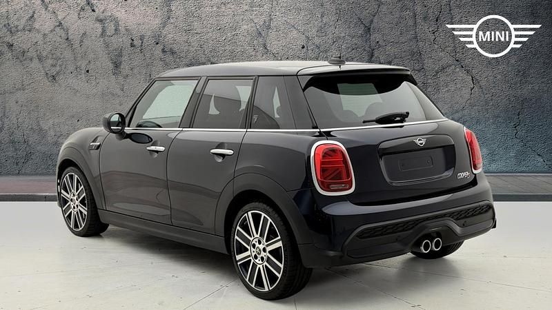 Used Mini Cooper S Exclusive 176 HP (129 kW) 2023 Black Hatchback