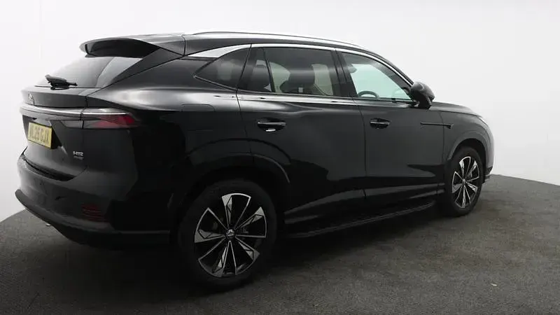 Used MG HS Trophy 2025 Black SUV