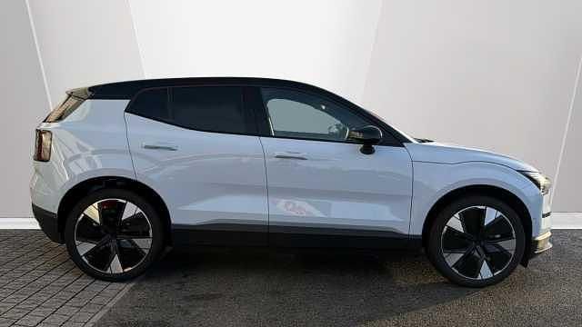 Used Volvo EX30 Ultra 310 kW (422 HP) 2025 SUV