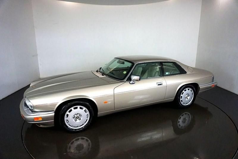 Used Jaguar XJS 1996 Gold Sedan