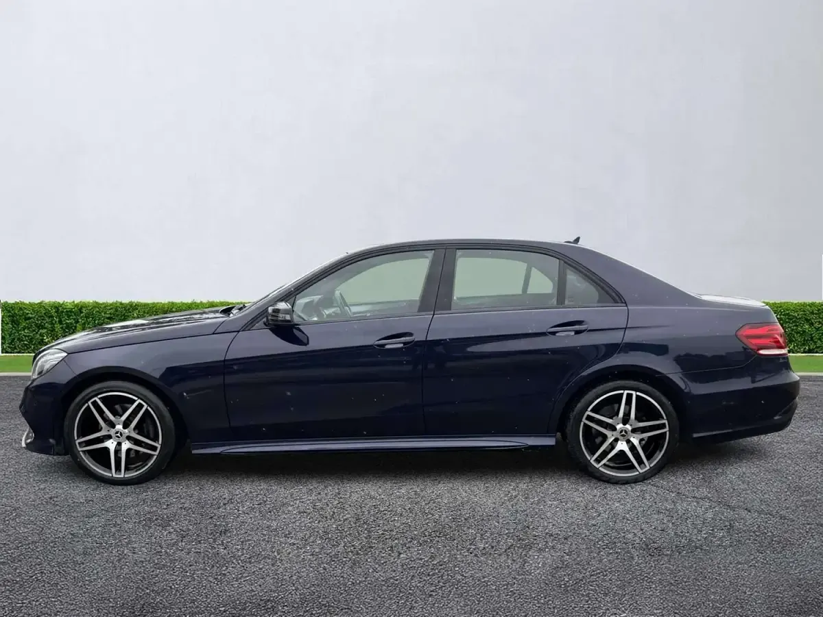 Used Mercedes E250 Premium 2015 Blue Sedan
