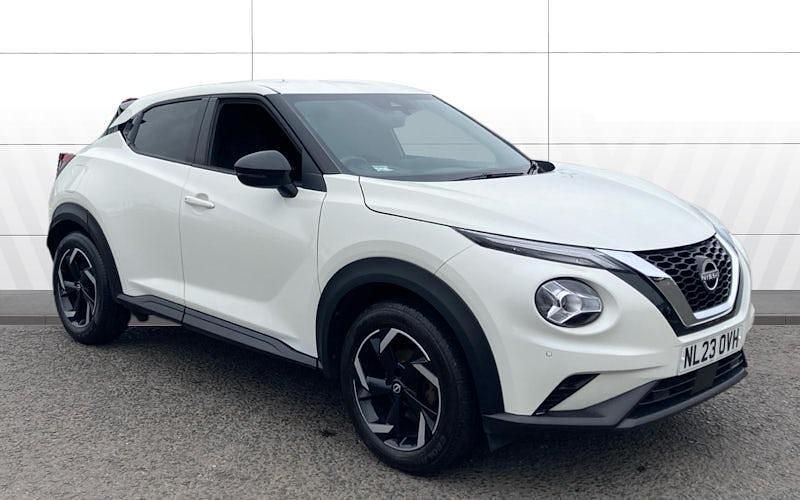 Used Nissan Juke N-Connecta 114 HP (83 kW) 2023 White SUV