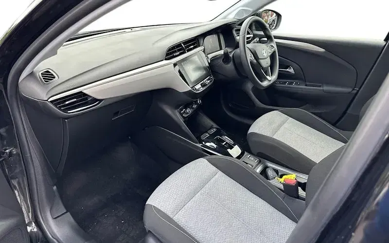 Used Vauxhall Corsa-e Design Edition 100 kW (136 HP) 2025 Hatchback