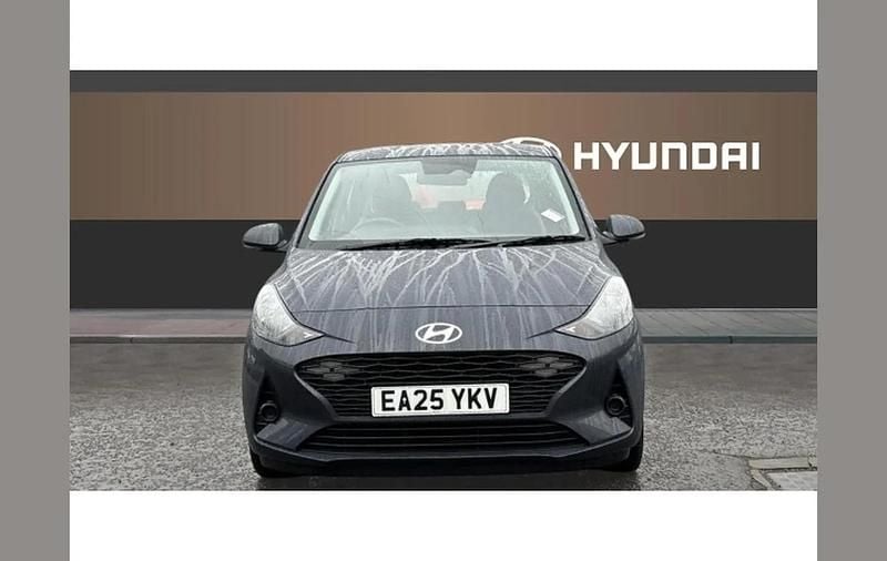 Used Hyundai i10 Advanced 63 HP (46 kW) 2025 Grey Hatchback