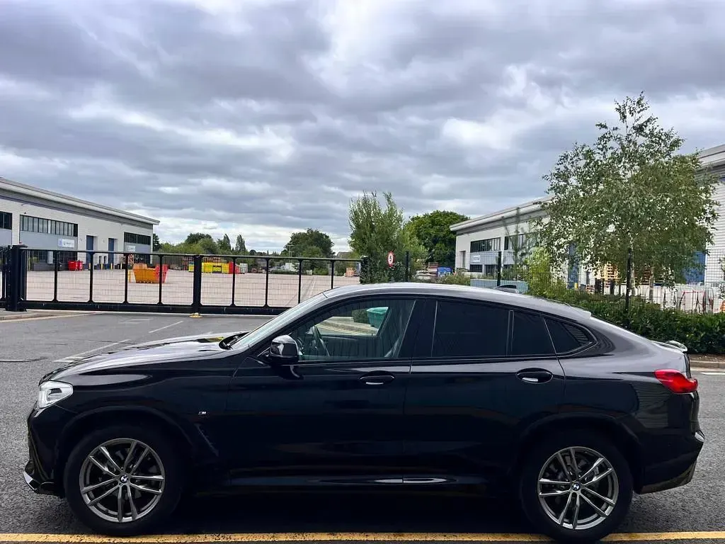 Used BMW X4 M Sport 190 HP (139 kW) 2019 Black SUV