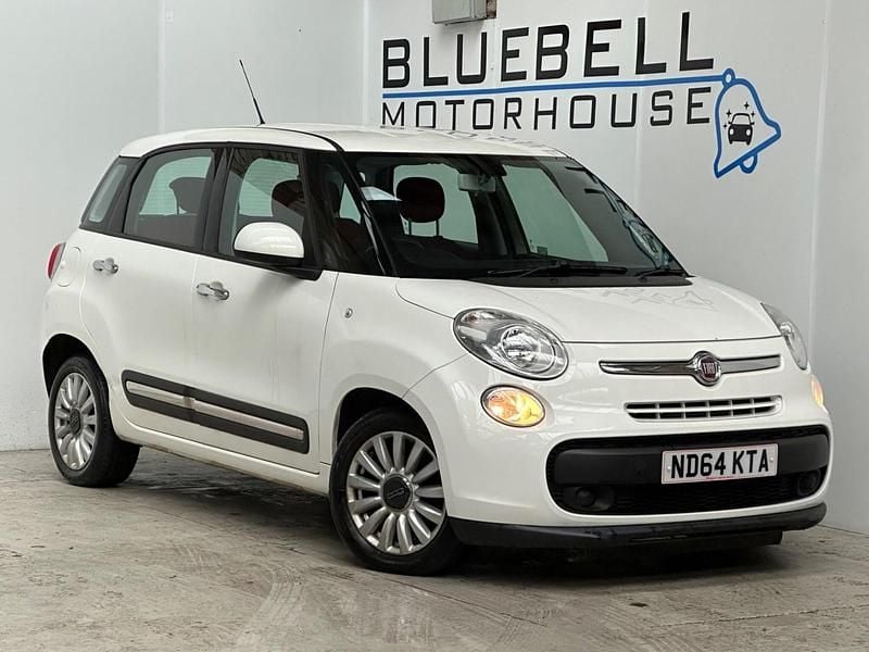 White Used 2015 Fiat 500L Pop Star MPV | £3,995 (Good price) - Image 1/3