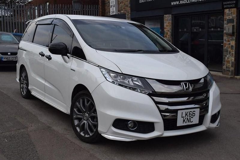 Used Honda Odyssey Hybrid 2023 White MPV
