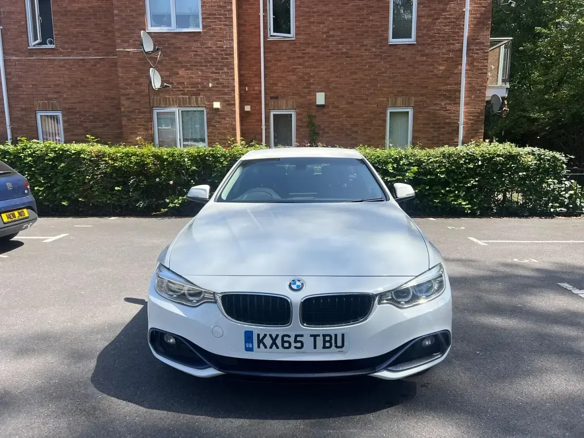 Used BMW 420 Coupé Sport Line 2015 White Coupe