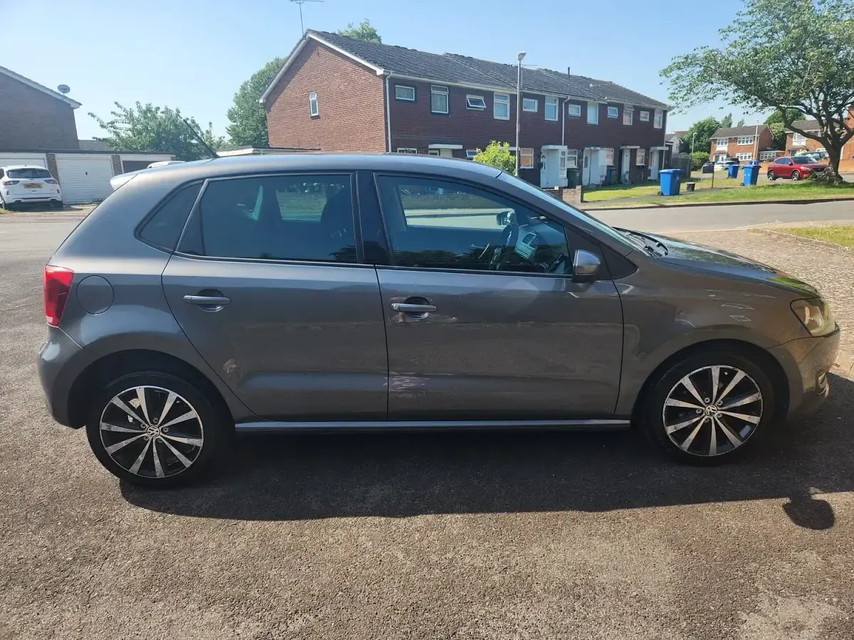Used VW Polo Match 85 HP (62 kW) 2012 Grey Hatchback