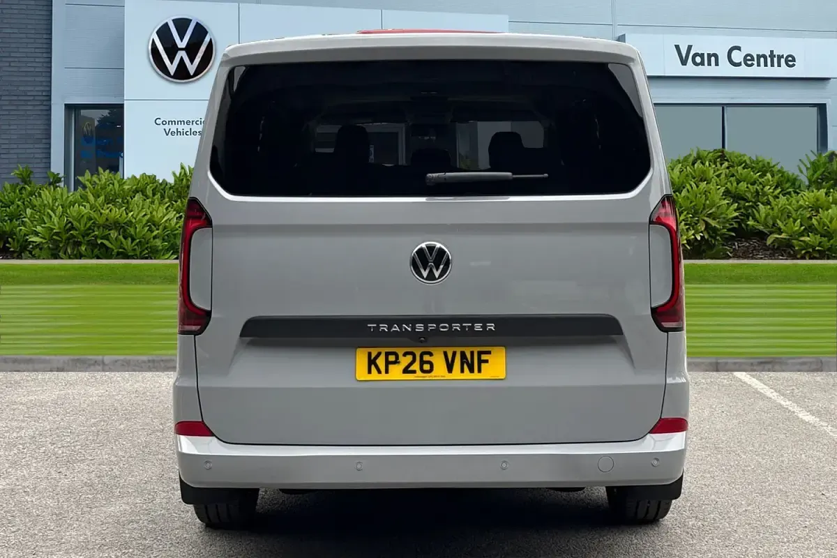 Novo VW Transporter Pro 170 HP (125 kW) 2026 Cinzento Van