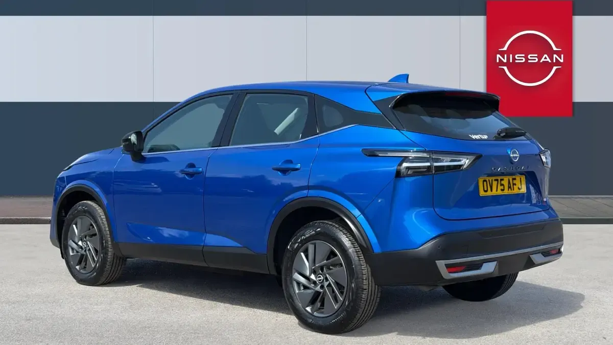 Used Nissan Qashqai Acenta Premium 140 HP (102 kW) 2025 Blue SUV