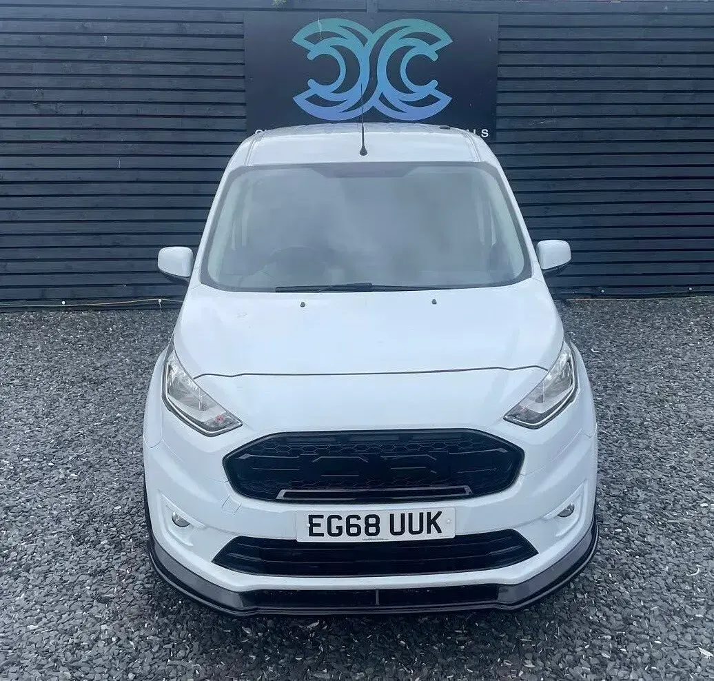 Used Ford Transit Connect Trend 100 HP (73 kW) 2019 White MPV