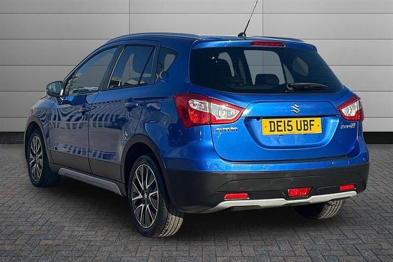 Used Suzuki SX4 SZ-T 120 HP (88 kW) 2015 Boost blue Hatchback