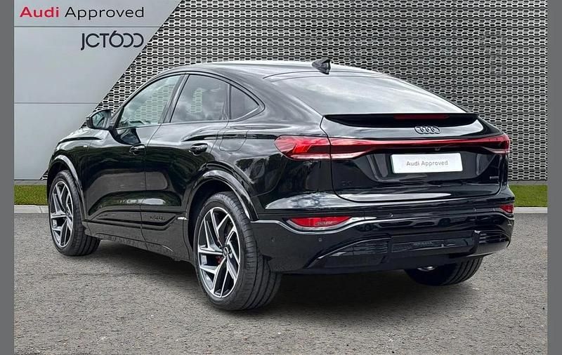 Used Audi Q6 e-tron Advanced 280 kW (382 HP) 2025 Black SUV