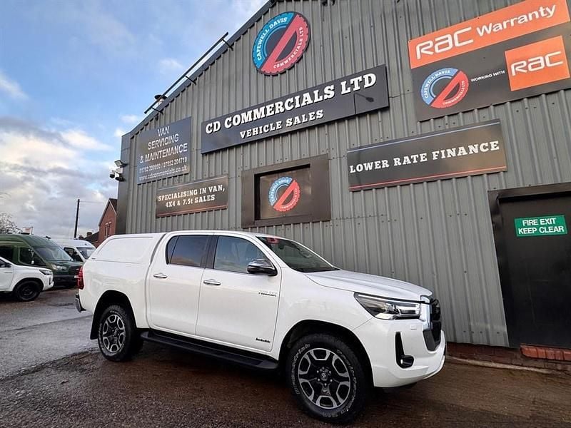 White Used 2022 Toyota HiLux Pickup | £19,495 (Super price) - Image 1/3