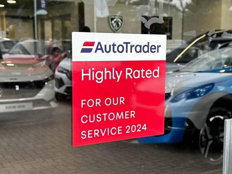 Used Peugeot e-208 GTi 100 kW (136 HP) 2023 Red Hatchback