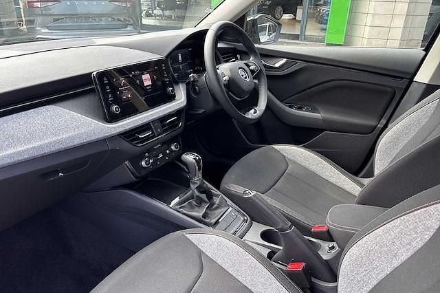 Image 2/4