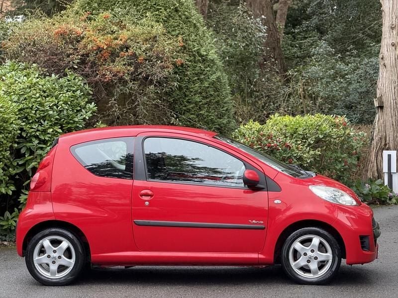 Used Peugeot 107 2009 Red Hatchback