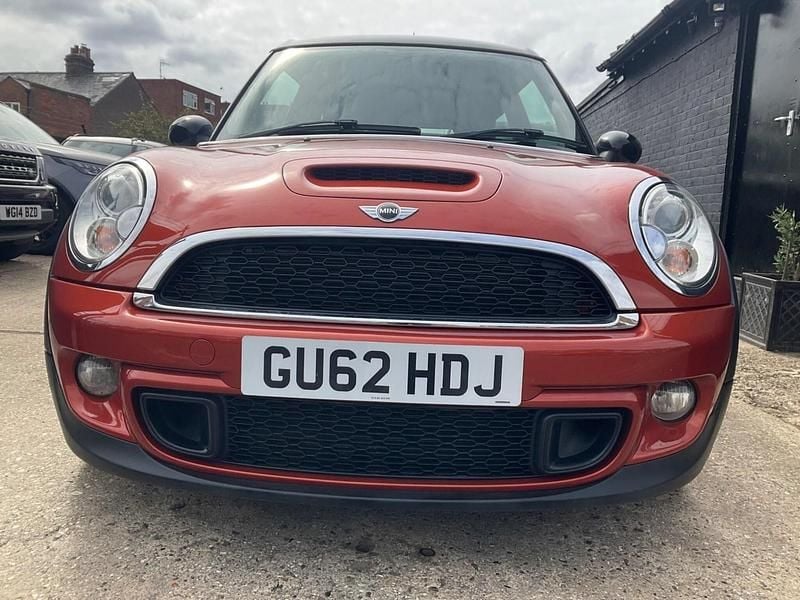 Usado Mini Cooper Clubman 2012 Naranja Familiar