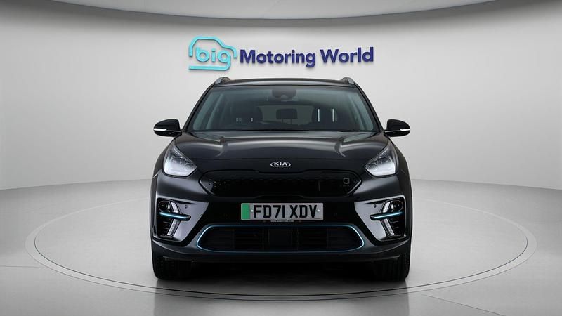 Used Kia e-Niro Plus 147 kW (201 HP) 2022 Black SUV