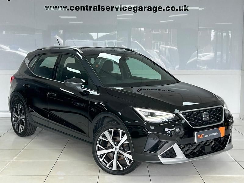 Black Used 2024 Seat Arona Xperience Lux SUV | £18,995 (Fair price) - Image 1/2