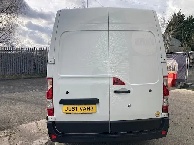 Used Vauxhall Movano 2021 White