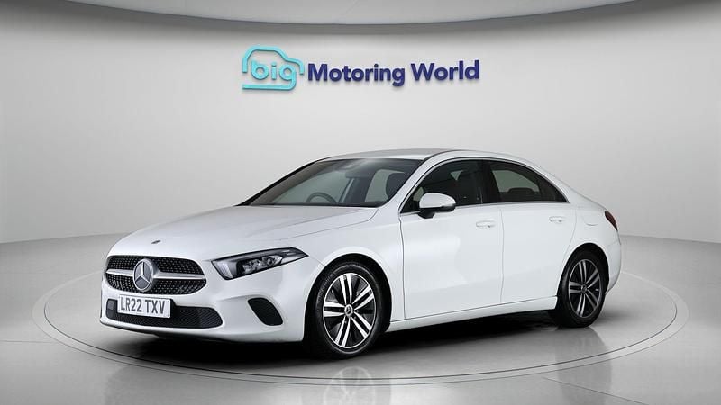 Used Mercedes A180 116 HP (85 kW) 2021 White Sedan