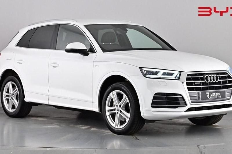 Used Audi Q5 S-Line 245 HP (180 kW) 2019 Ibis white SUV
