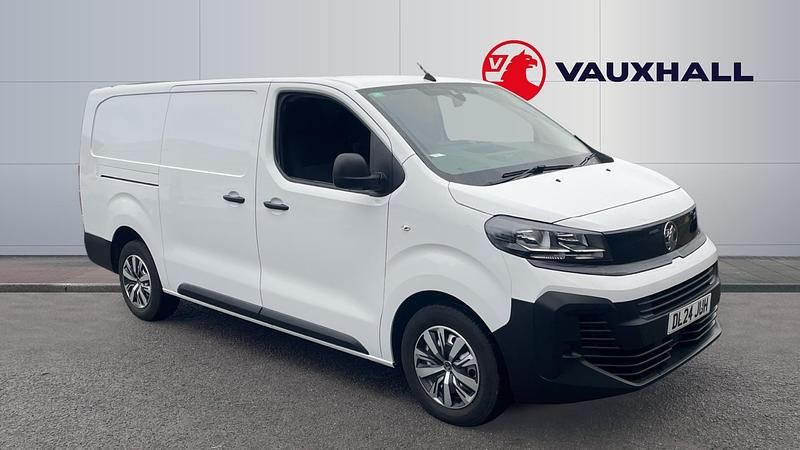 Used 2024 Vauxhall Vivaro MPV | £16,950 (Fair price) - Image 1/3
