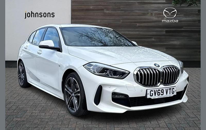 Used BMW 118 M Sport 138 HP (101 kW) 2020 White Hatchback