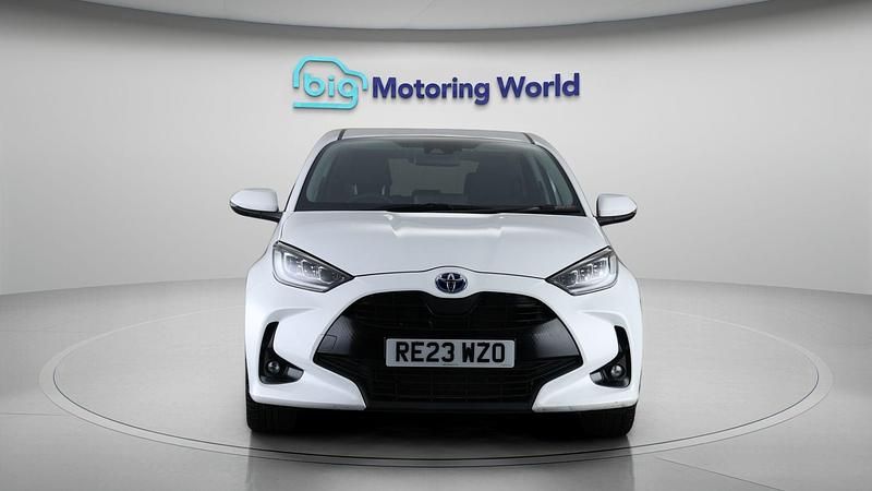 Used Toyota Yaris Hybrid Design 114 HP (83 kW) 2023