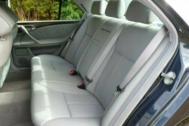 Used Mercedes E320 Avantgarde 2001 Sedan