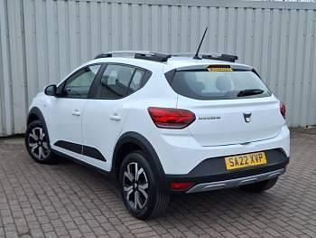 Used Dacia Sandero Prestige 91 HP (66 kW) 2022 White Hatchback