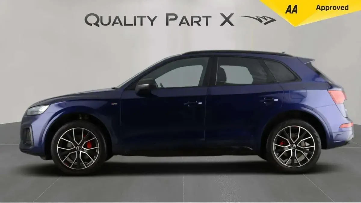 Used Audi Q5 2023 Blue SUV