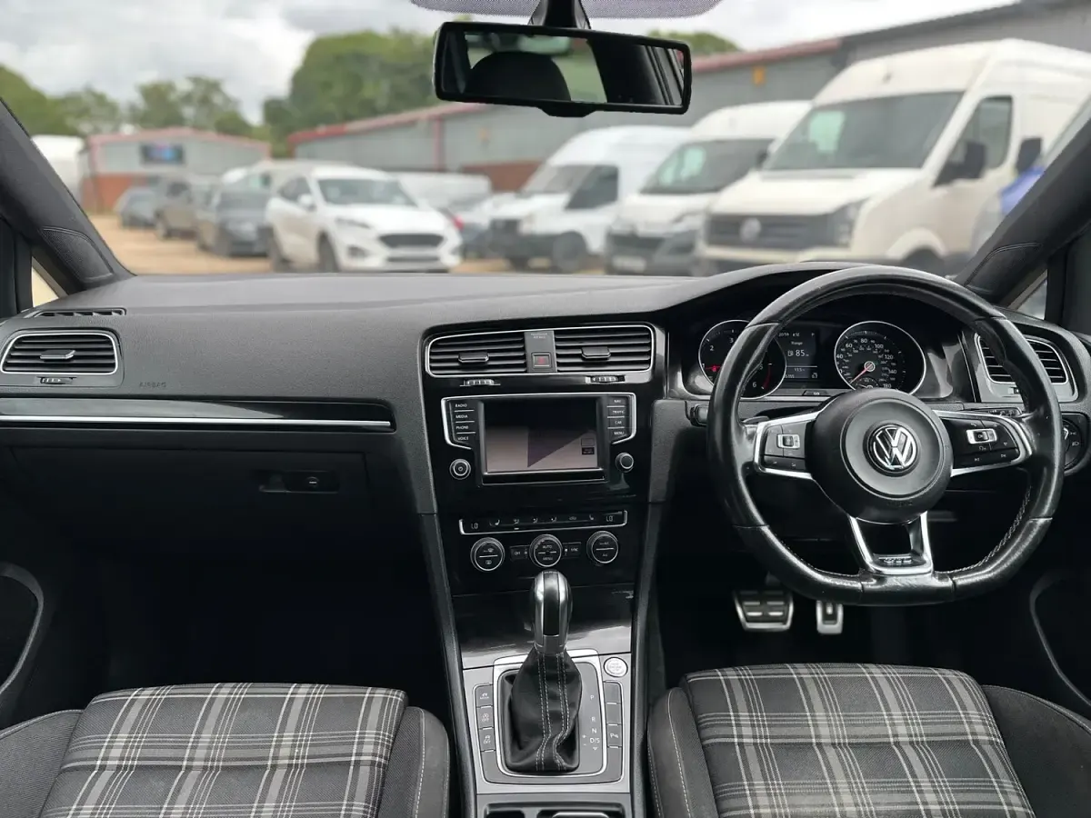 Used VW Golf VII GTD 2016 Silver Hatchback