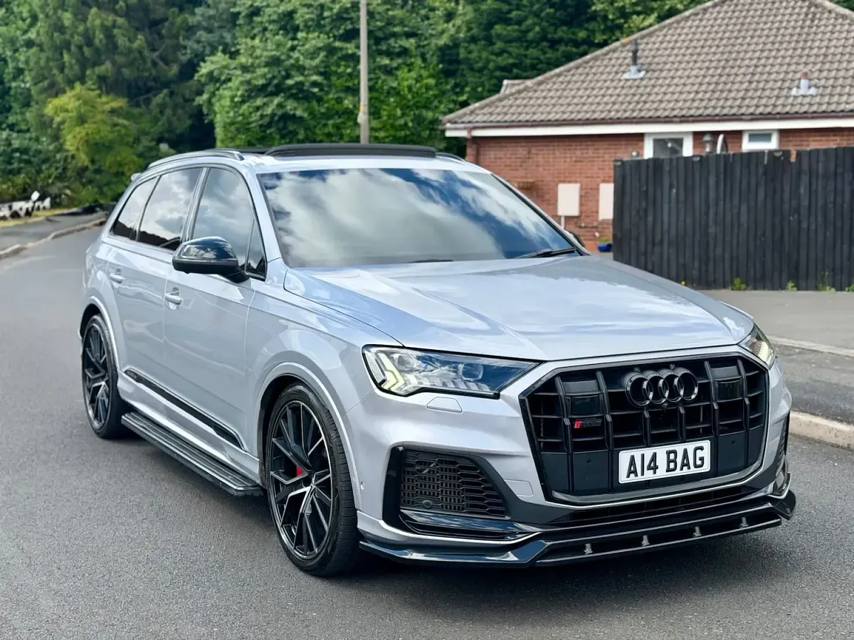 Used Audi SQ7 Design 430 HP (316 kW) 2020 Silver SUV