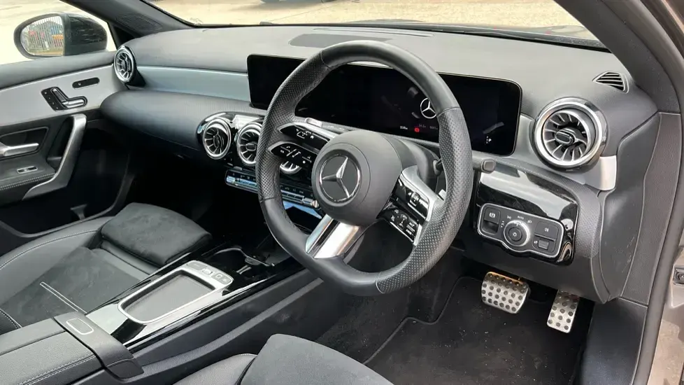Used Mercedes A180 AMG Line Premium 136 HP (100 kW) 2025 Grey