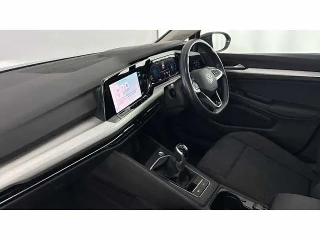 Used VW Golf VIII 150 HP (110 kW) 2023