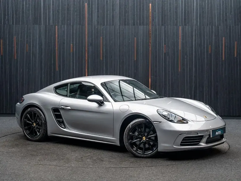 Used Porsche 718 Cayman 2019 Silver Coupe