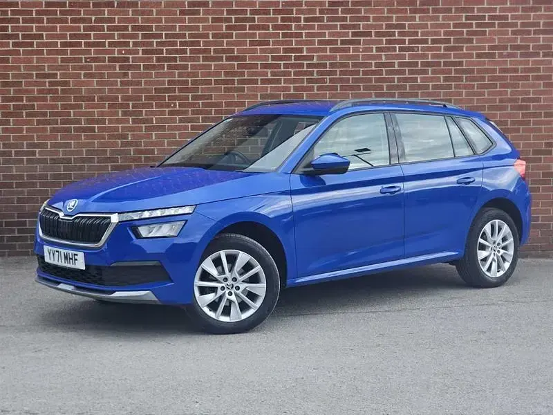 Used Skoda Kamiq SE 70 HP (51 kW) 2021 Energy blue SUV