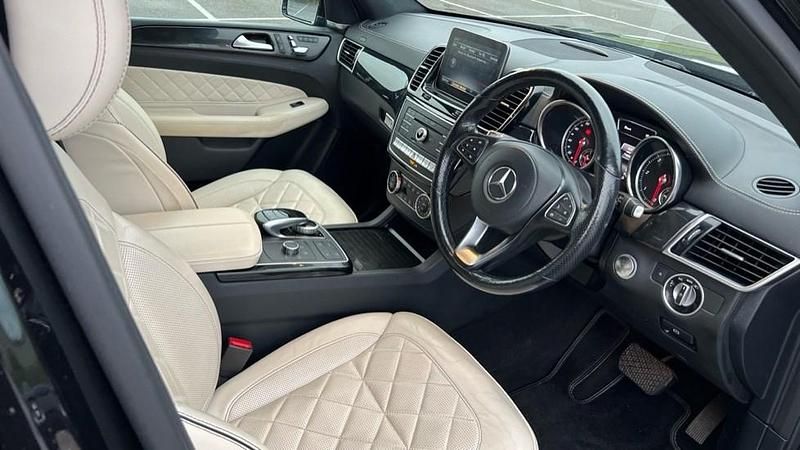 Used Mercedes GLS350 Edition 258 HP (189 kW) 2019 Obsidian black metallic SUV