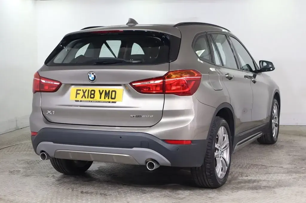 Used BMW X1 Sport Line 190 HP (139 kW) 2018 Silver SUV