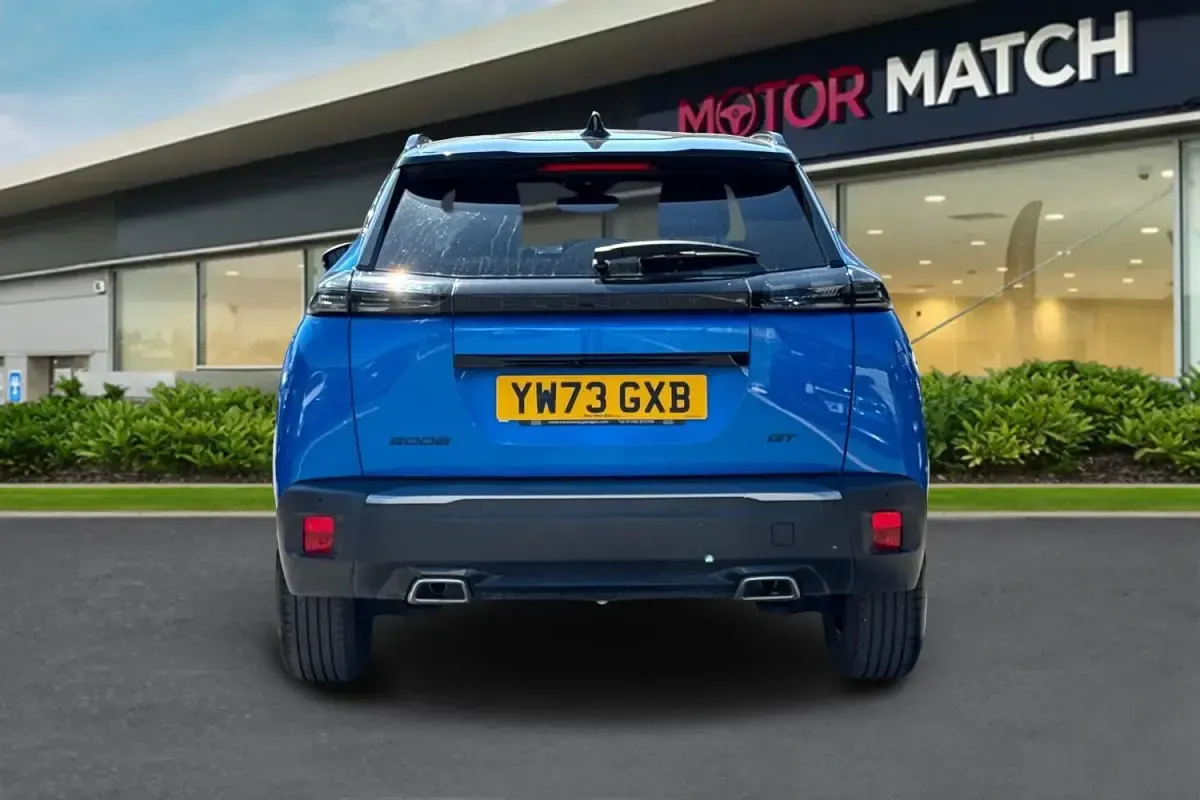 Gebraucht Peugeot 2008 GT 130 PS (95 kW) 2024 Blau SUV