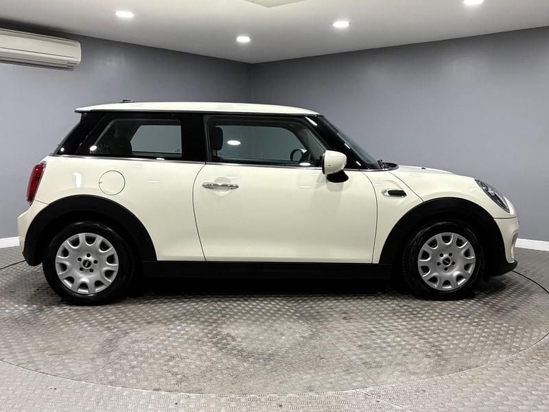 Usado Mini ONE Classic 2020 Blanco Utilitario