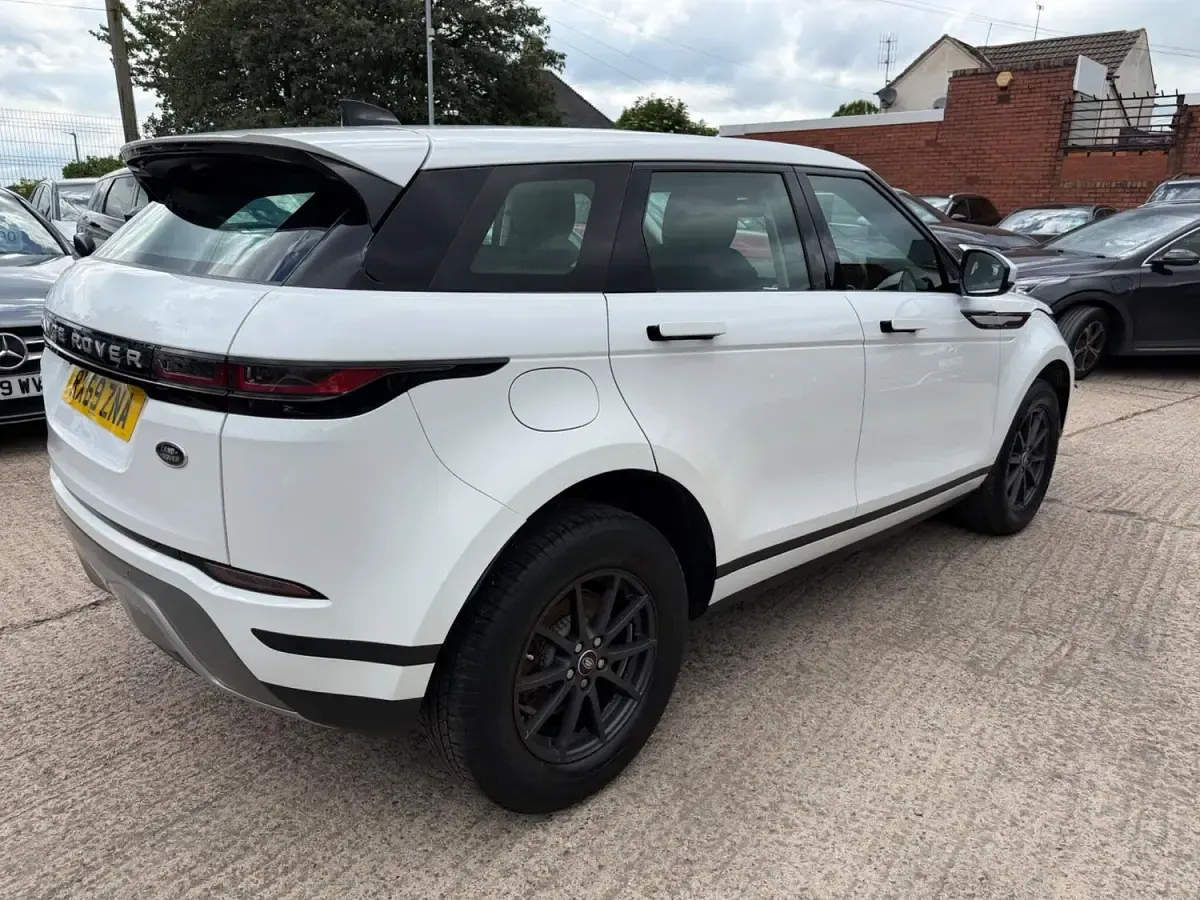 Used Land Rover Range Rover evoque S 2019 White SUV